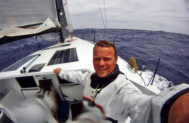 Los Premios Nacionales de Vela Terras Gauda distinguirán a Alex Pella como mejor navegante oceánico del 2013