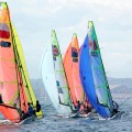Día complicado en el Santander 2014 ISAF Sailing World Championships, en el con algunas clases no han podido estrenarse, siendo el Grupo Amarillo de los 49er el único en lograr completar dos mangas