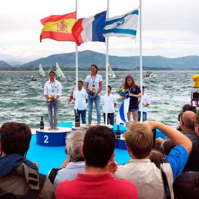 El Mundial de Clases Olímpicas de Vela Santander 2014 se despide con el acto de entrega de trofeos