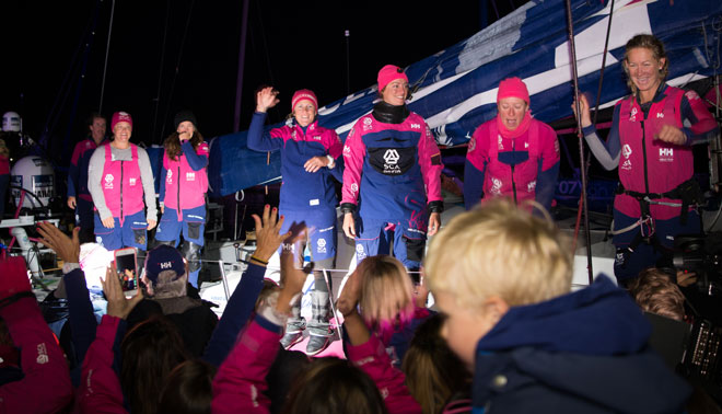 Histórica victoria del equipo femenino SCA en la etapa 8 de la Volvo Ocean Race, www.globalstylus.com, www.stylusnautica.com, 