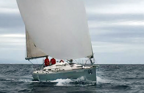 El fuerte mistral cruza la meta en la regata de las Mil Millas, www.globalstylus.com, www.stylusnautica.com, 