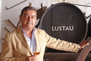 Manuel Lozano. El vermut según el estilo de Jerez. Lustau