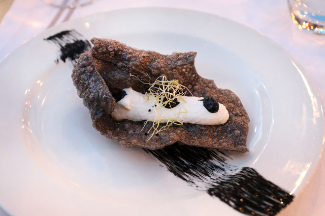 Restaurante La Ferrera se adelanta al verano e inaugura la temporada con ‘5Vinos5Platos’, Playa de Pinedo, Valencia