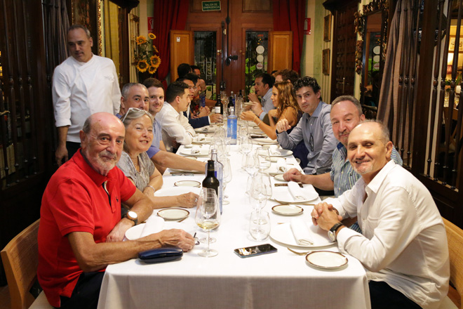 Los sumilleres premian a la DO Jerez y a los mejores cavas valencianos