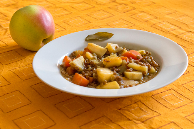 Lentejas al curry con manzana, dulce y picante sensación