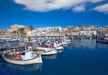 Menorca sigue tentando al viajero… aun fuera de la temporada estival
