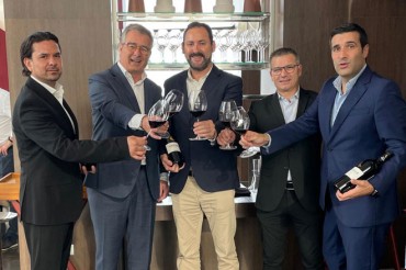 Bodegas Vicente Gandía nuevo distribuidor exclusivo de RIEDEL-The Wine Glass Company en Valencia